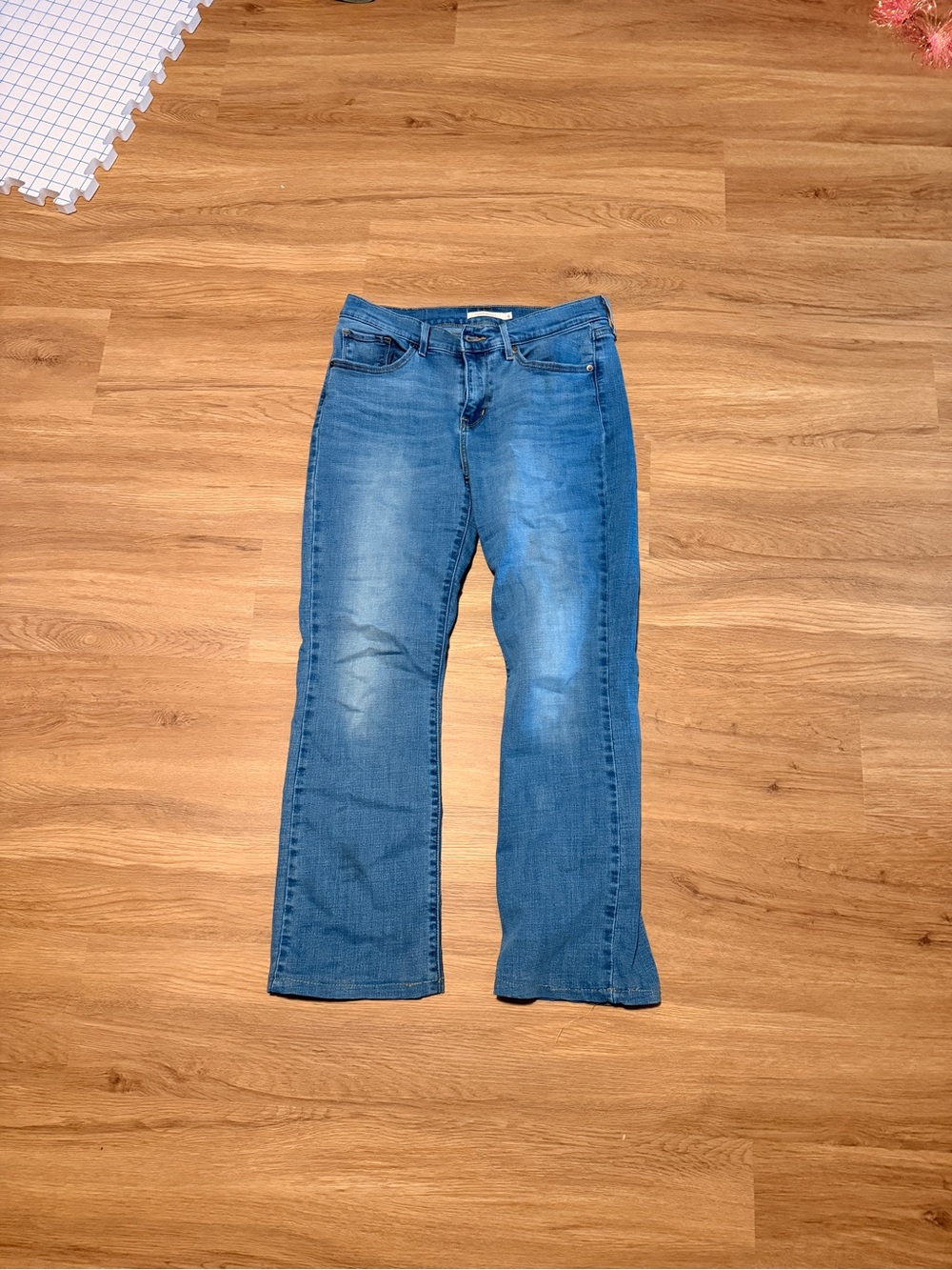 Levi's bootcut Jeans - Medium Wash